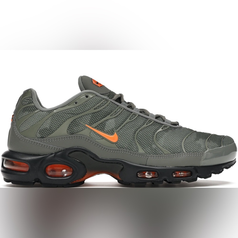 NIKE AIR MAX TN STUCCO